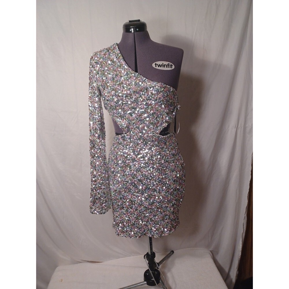 FASHION‎ NOVA Dress